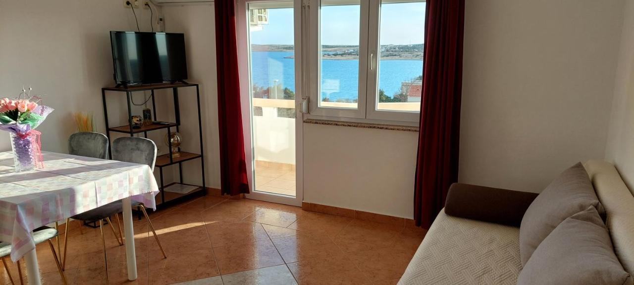 Apartments Donadic I, Caska Новаля Екстериор снимка